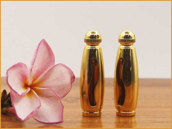 Tinh dầu trầm kỳ nam được sử dụng để làm nước hoa tinh dầu trầm cho cả nam và nữ | Trầm Hương Thiên Quang | Tramhuongthienquang.com