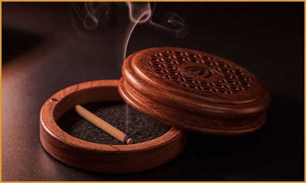 Tác dụng của trầm hương đốt | Trầm Hương Thiên Quang | Tramhuongthienquang.com